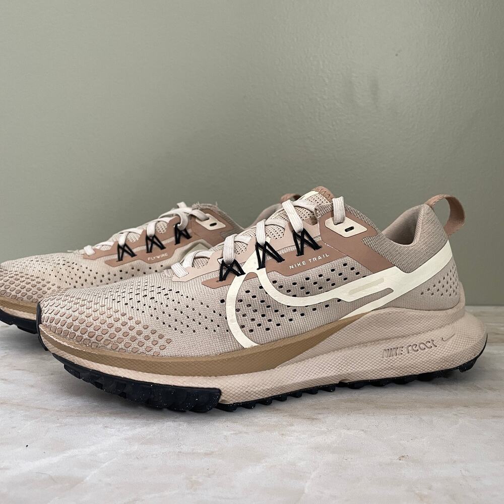 Nike React Pegasus Trail 4 Sneakers | Women's Size 9 | Sanddrift / Coconut Milk